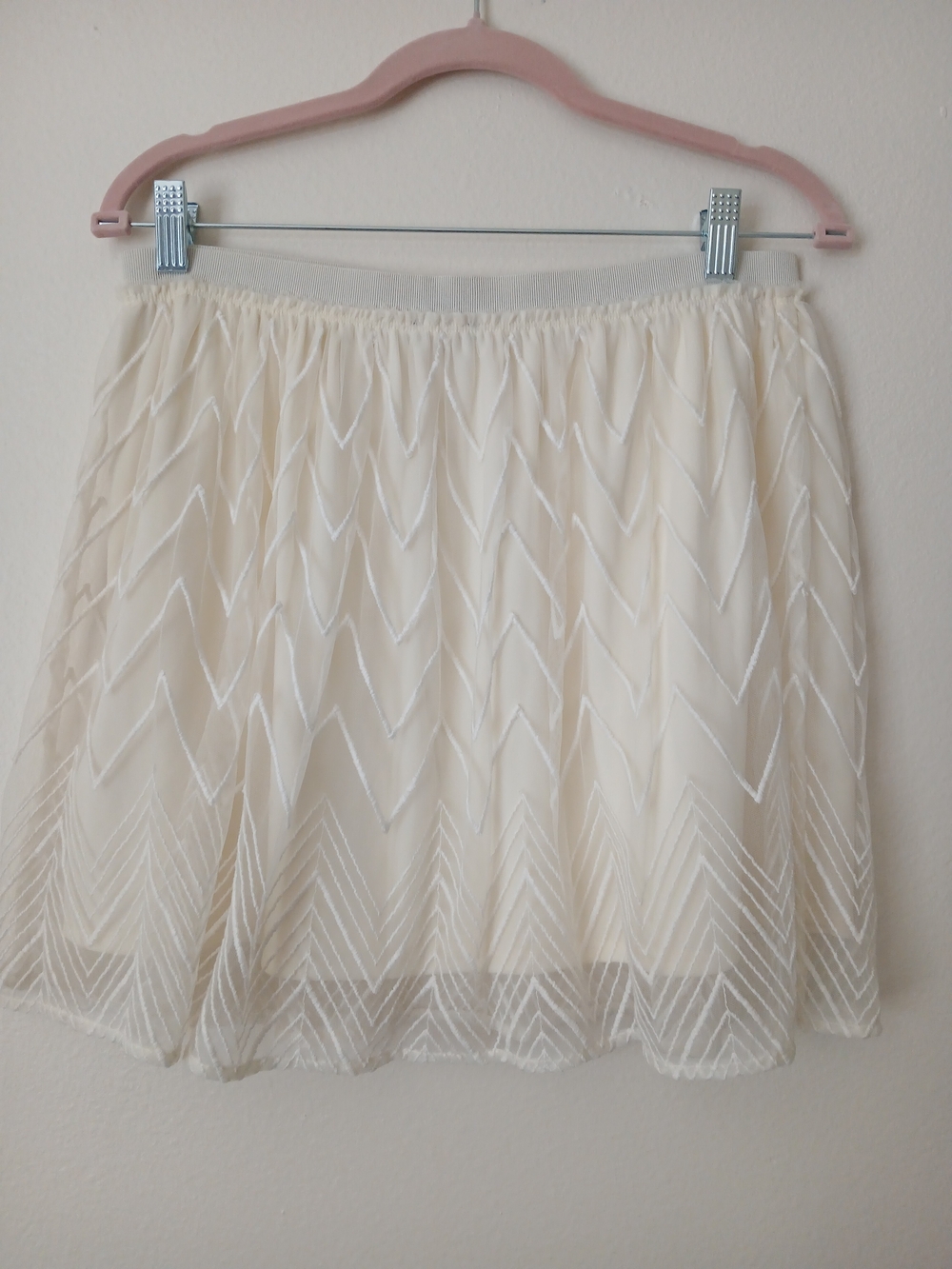 American Eagle Outfitters Cream Embroidered Mesh Mini Skirt Women's Small Lined - Picture 1 of 6